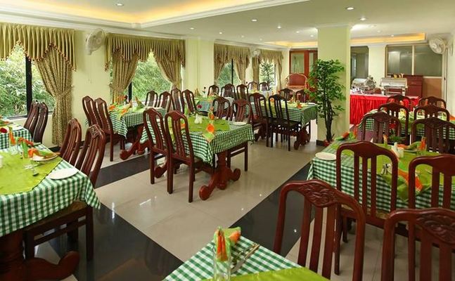 Hotel Sandra Palace
